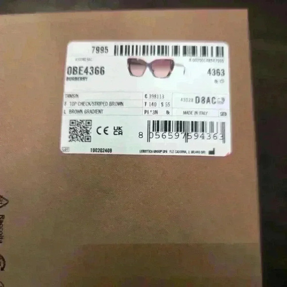 Burberry Tamzin 4363 Top Check Striped  Brown Gradient Sunglasses - New - Picture 9 of 9